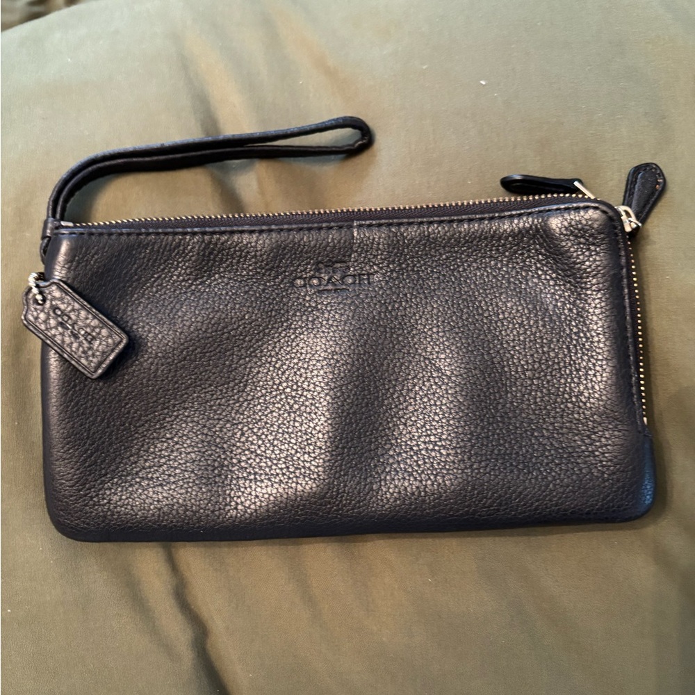 Coach Black Leather Double Zip Around Wallet/Wristlet